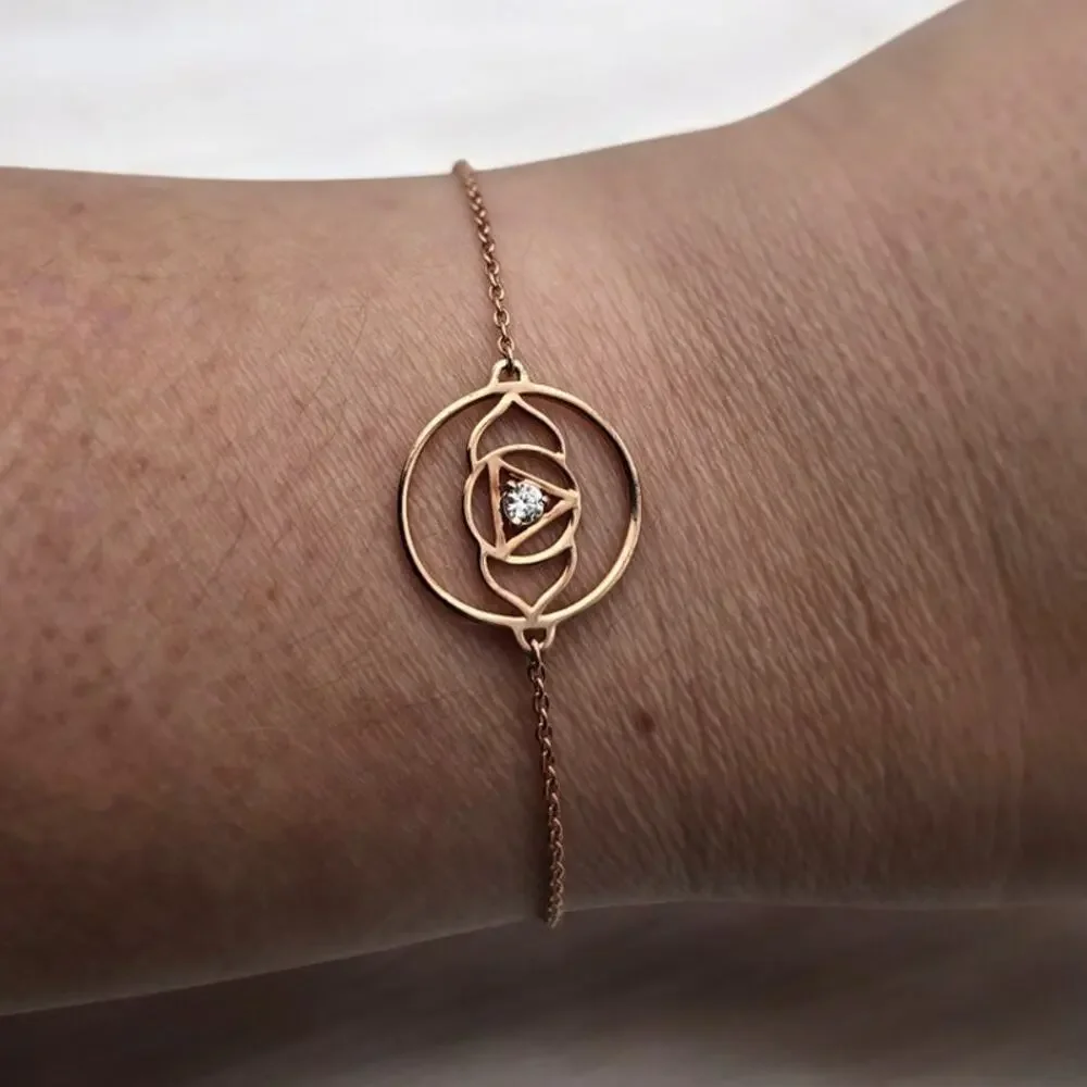 Source Unknown delicate gold